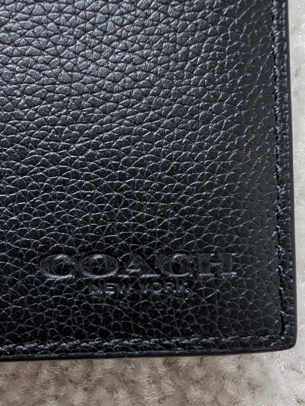 Coach Black Leather Key & Card Holder - Picture 6 of 6